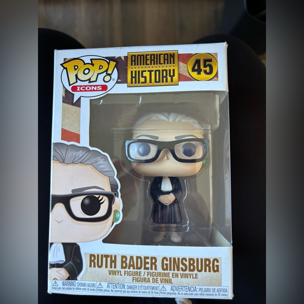 RBG Funko Pop - Picture 4 of 10